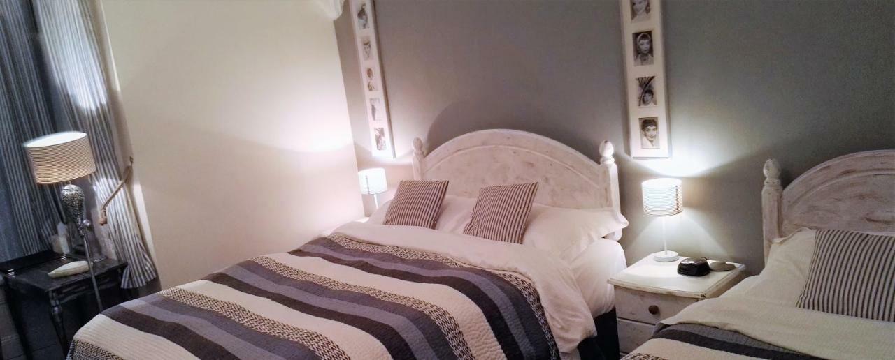 Blue Palms Hotel Bournemouth Bagian luar foto